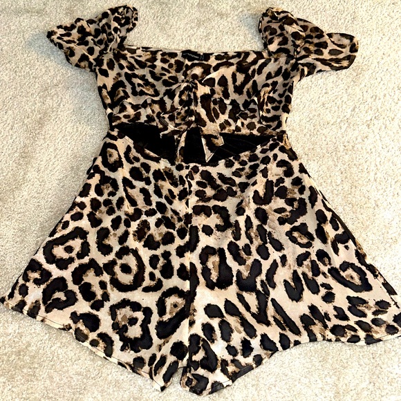 Cheetah Romper - Picture 2 of 3